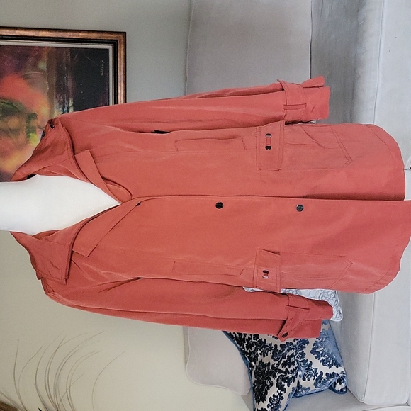 Gallery  Hooded Rain Jacket - Picture 1 of 10